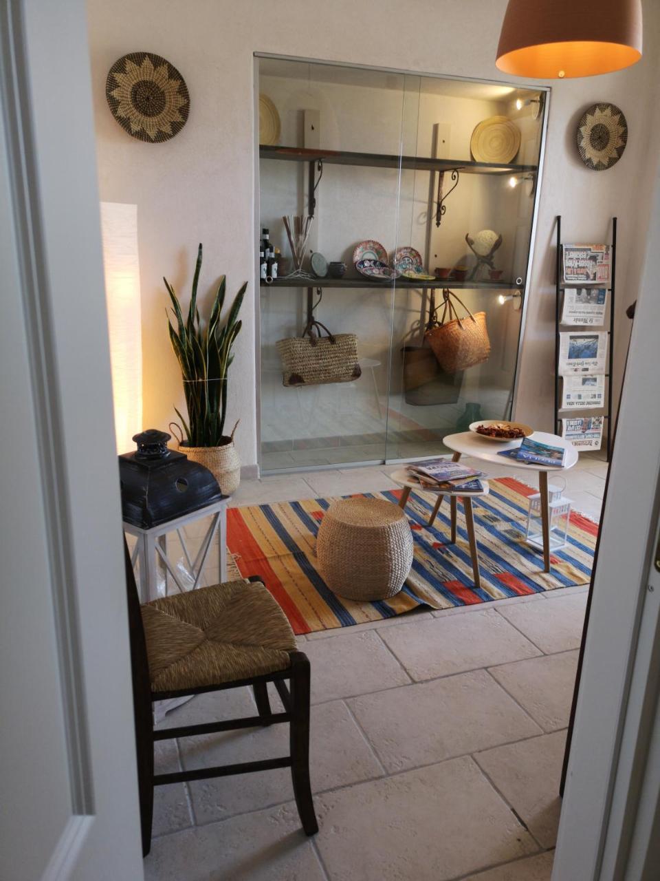 פרוסידה B&B Villa Rosalia מראה חיצוני תמונה