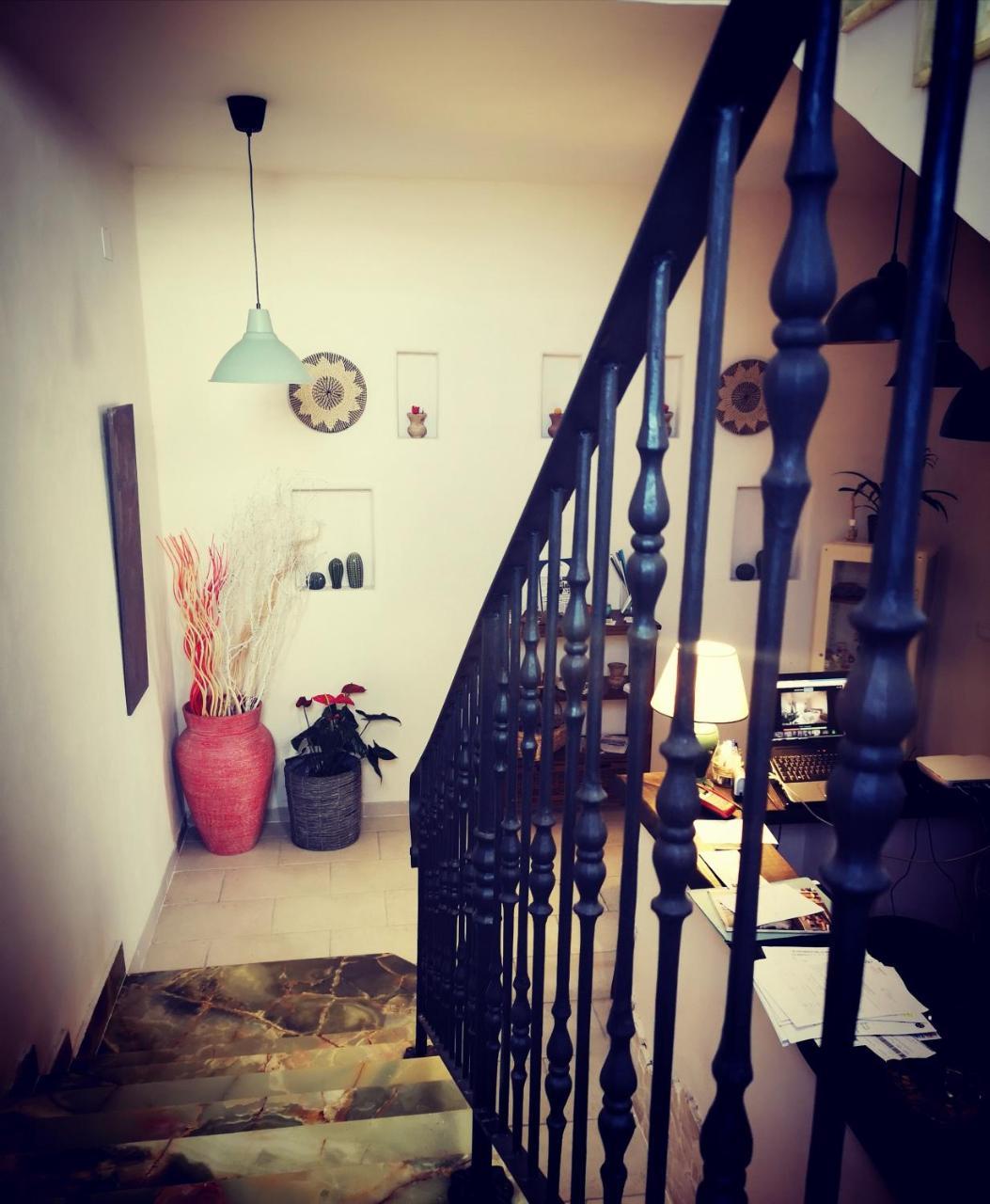 פרוסידה B&B Villa Rosalia מראה חיצוני תמונה
